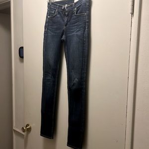 Current/Elliott jeans size 30 with zipper at ankles. Gently worn.